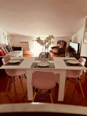 Appartement en plein village médiéval de Banon